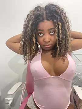 Chat XXX ao vivo de cleooxoxo