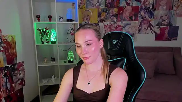 ElaraVoltage – Live XXX-chat