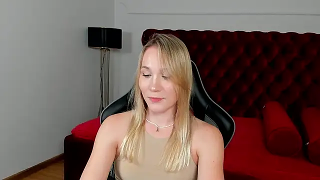 ElaraVoltage – Live XXX-chat