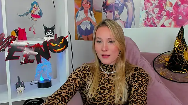 Chat +18 de ElaraVoltage ao vivo