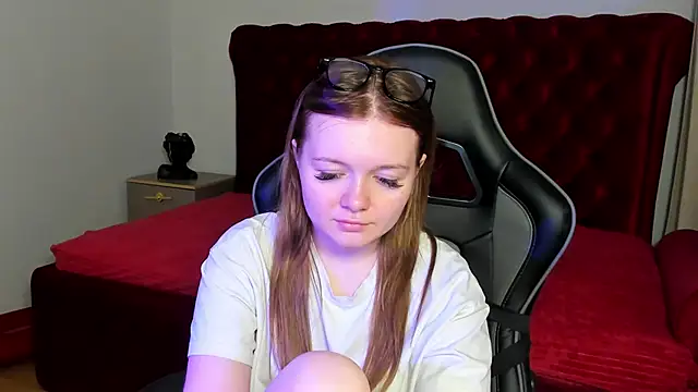 Chat XXX en directo de ElinaVale