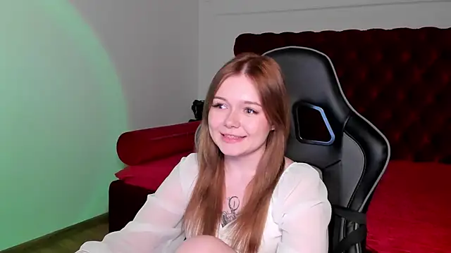 ElinaVale Live XXX-Chat