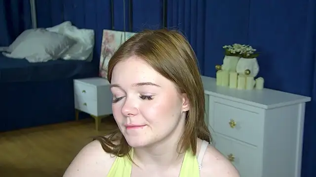 ElinaVale Live XXX-Chat
