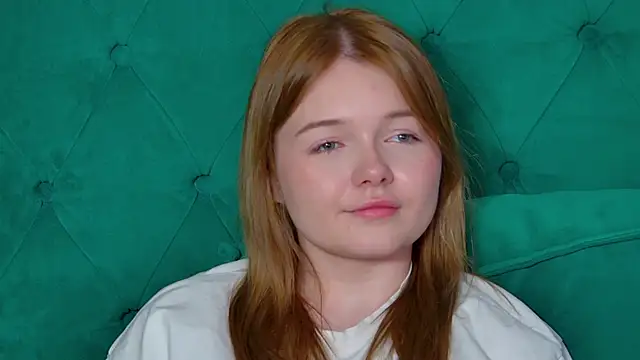 Онлайн чат XXX ElinaVale