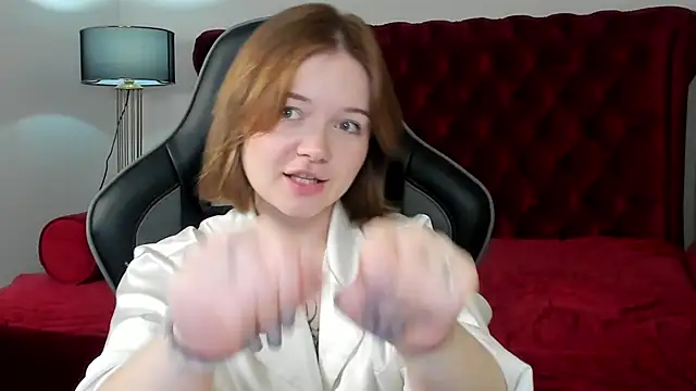 ElinaVale's Live XXX Chat