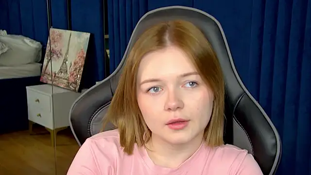 Chat XXX en directo de ElinaVale