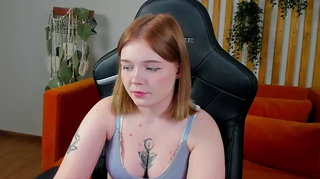 عرض كام ElinaVale