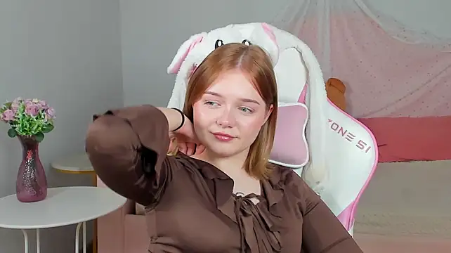 ElinaValeのライブXXXチャット