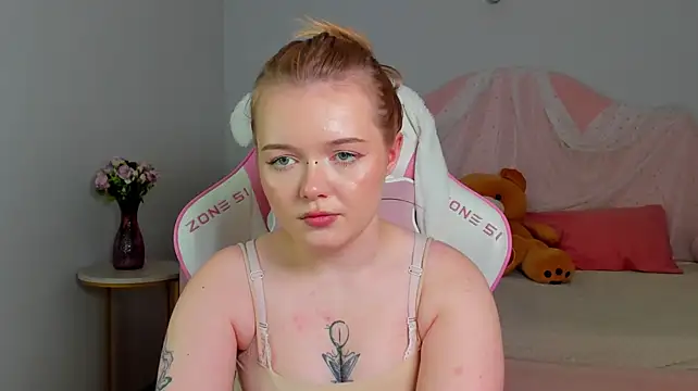 ElinaVale – webcam-show