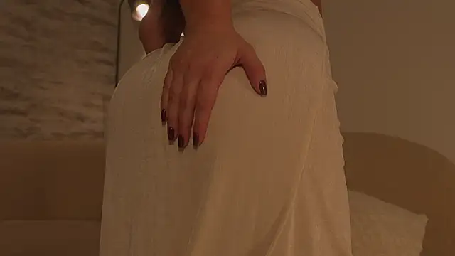 Chat XXX en directo de Julie_Belle_