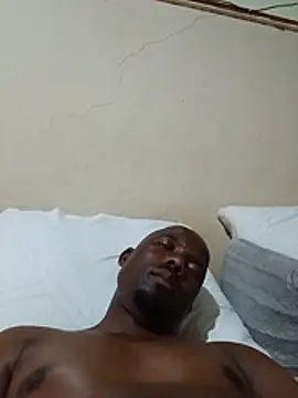 Zolani003 在線直播表演