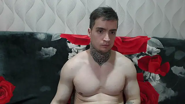 Pokazy przed kamerką – this_is_andy