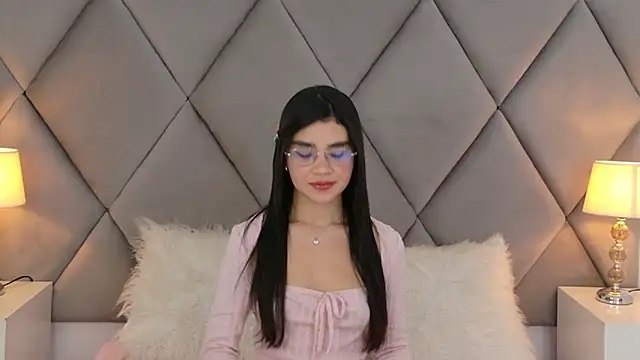 OliviaDiaz's Live XXX Chat