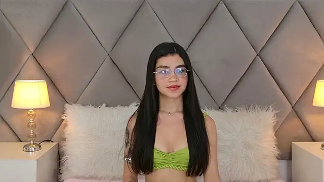 OliviaDiaz's Live XXX Chat