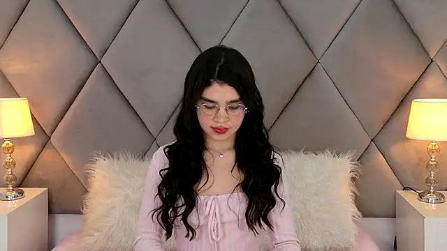OliviaDiaz élő XXX-chatje