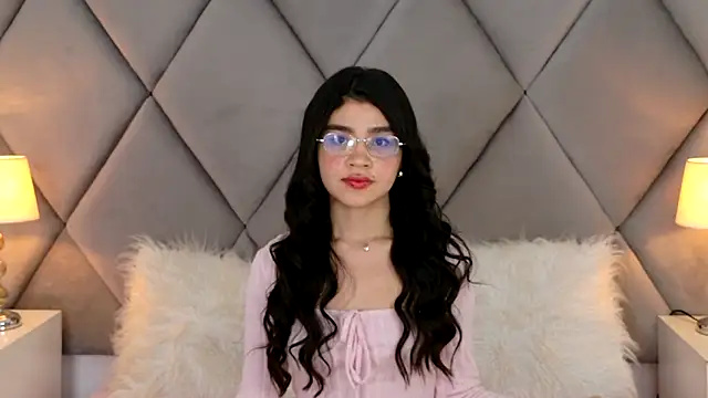 OliviaDiaz's Live XXX Chat