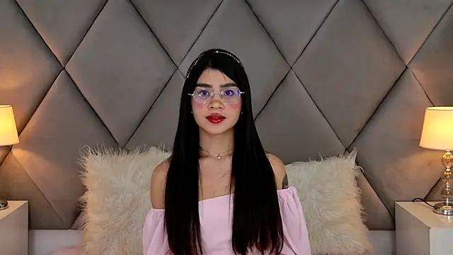 OliviaDiaz Chat XXX in diretta
