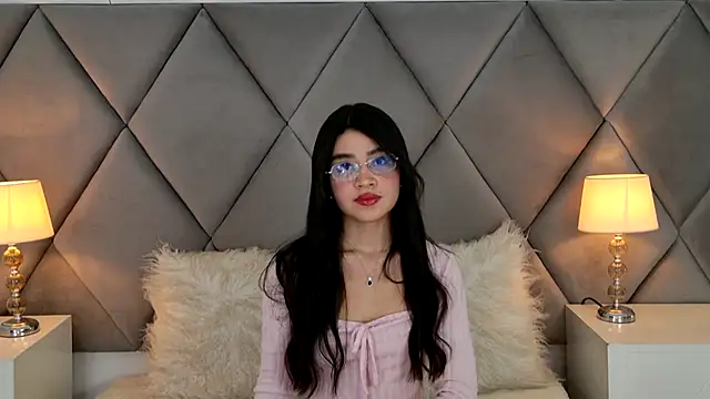 OliviaDiaz Chat XXX in diretta