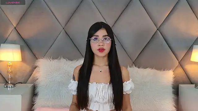 OliviaDiaz Chat XXX in diretta
