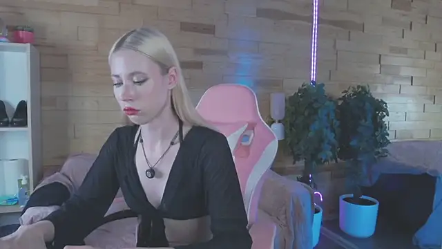 Lola_Gilbert – webcam-show