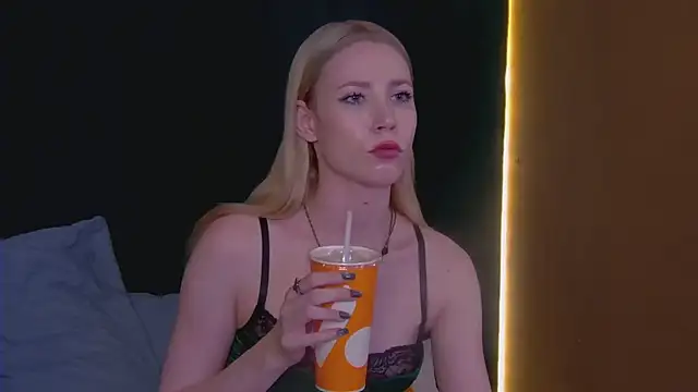 Lola_Gilbert 网络视讯表演