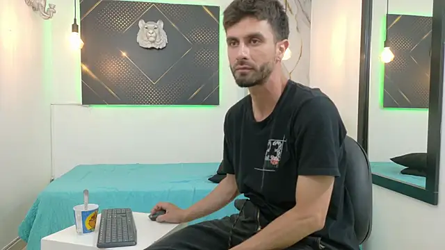 Webkamerová show KingOfTemptation