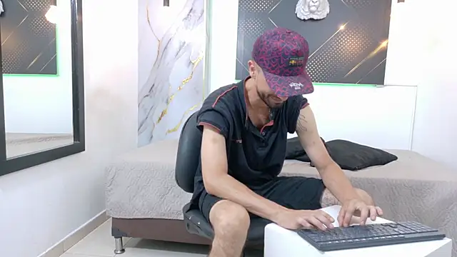 Webkamerová show KingOfTemptation