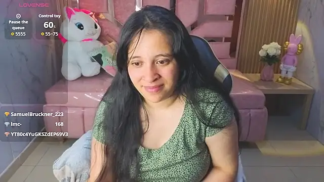 Chat +18 de sara_tellez_s ao vivo