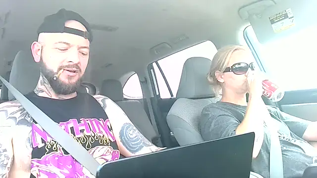Pokazy przed kamerką – nATTi_dADDy