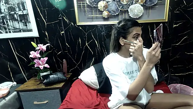 Chat +18 de Luscious_Lexy ao vivo
