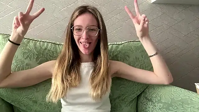 BeeutyLady53 Pertunjukan Webcam