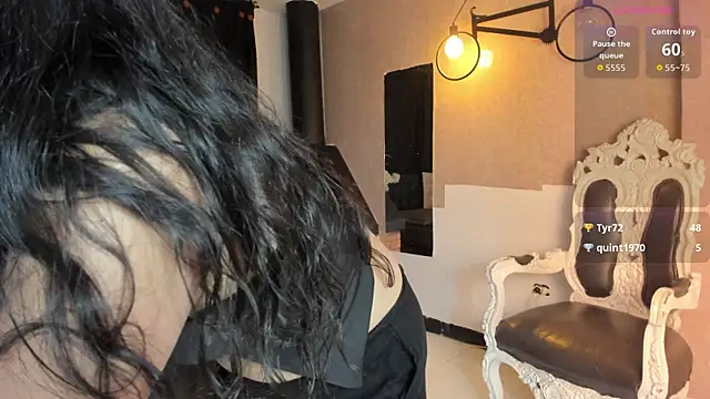 Chat +18 de Vicky_Angeel ao vivo