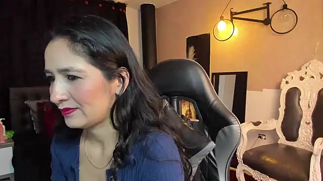 Chat +18 de Vicky_Angeel ao vivo
