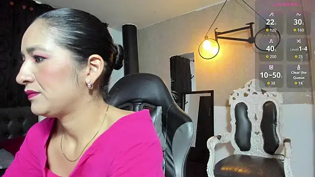 Vicky_Angeel XXX чат на живо