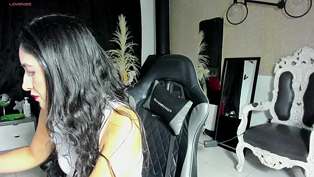 Vicky_Angeel's Live XXX Chat