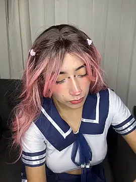 عرض كام baby_akuma