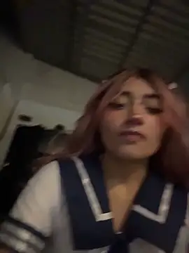 baby_akuma élő XXX-chatje