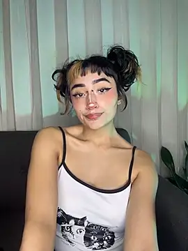 baby_akuma's Live XXX Chat