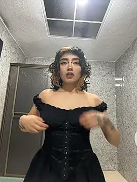 baby_akuma 即時 XXX 聊天