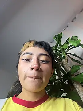 baby_akuma's Live XXX Chat