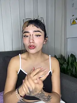 Chat +18 de baby_akuma ao vivo