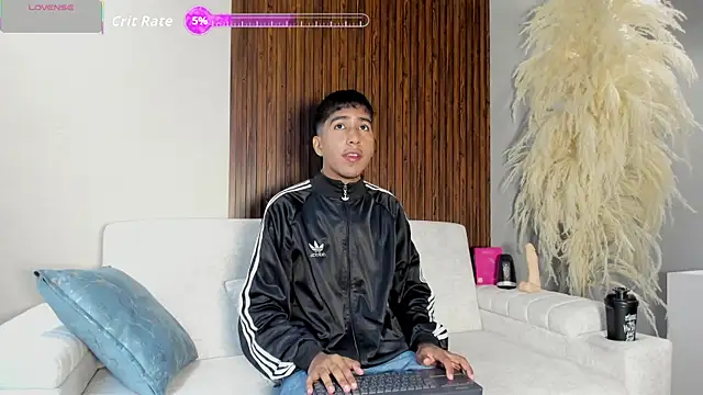 Ender_h0tt's Webcam Show