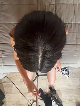 MiaFoxie_'s Webcam Show
