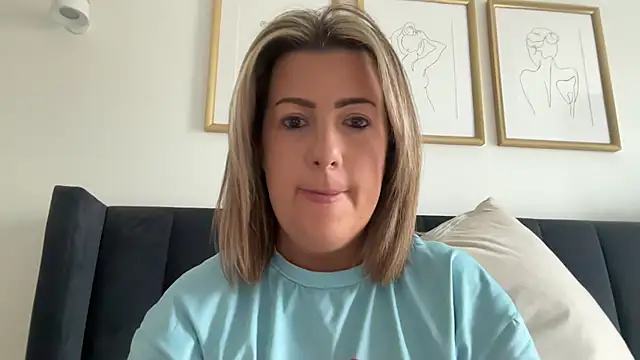 MsBelleWarick Show Webcam