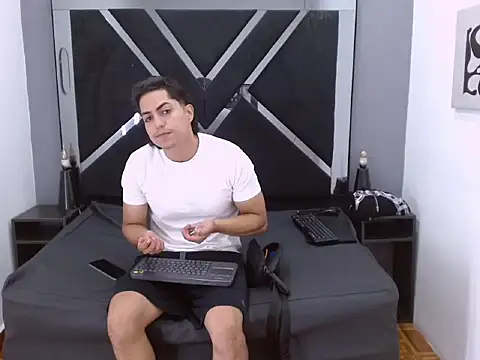 הופעת וובקאם של Alex_Wolft