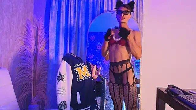 davis_saint: вебкам-шоу