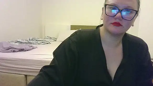 دردشة MuseChic_Wild الجنسية المباشرة
