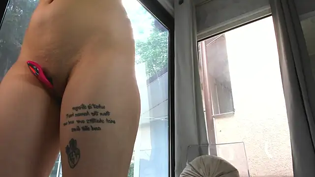 ScarletFlameee 网络视讯表演