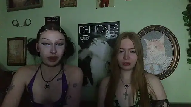 Pertunjukan Kamera Web vampyregrlll