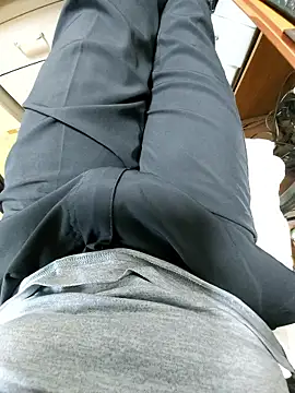 zxc9090zxc Show Webcam